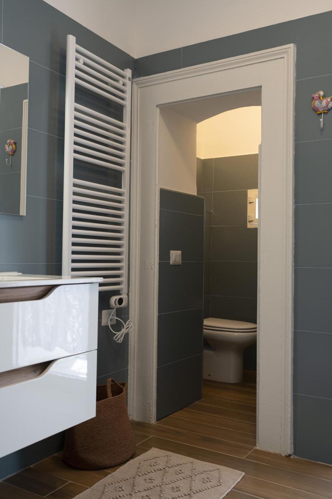Palazzo Manzoni Apartments Bari Habitación foto