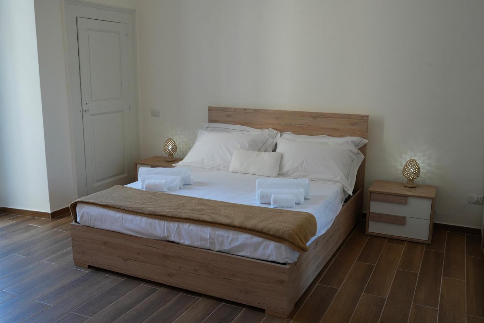Palazzo Manzoni Apartments Bari Habitación foto